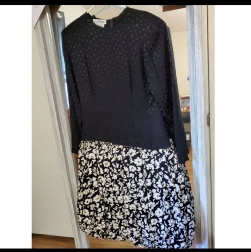 Vintage Anne Taylor 100% Silk Bubble Hem Dress 6 - Picture 2 of 7